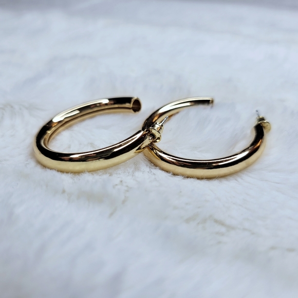 2 for $18❤️🔥 Gold Hoops Tube 1.5" Earrings - Picture 2 of 2